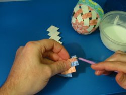 Passo Seis Instruções Basket Papercraft Páscoa